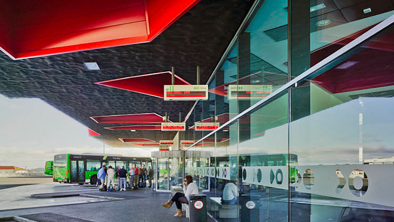 Illustration for article titled Alien Invaders Will Apparently Arrive In Stylish Bus Shelters